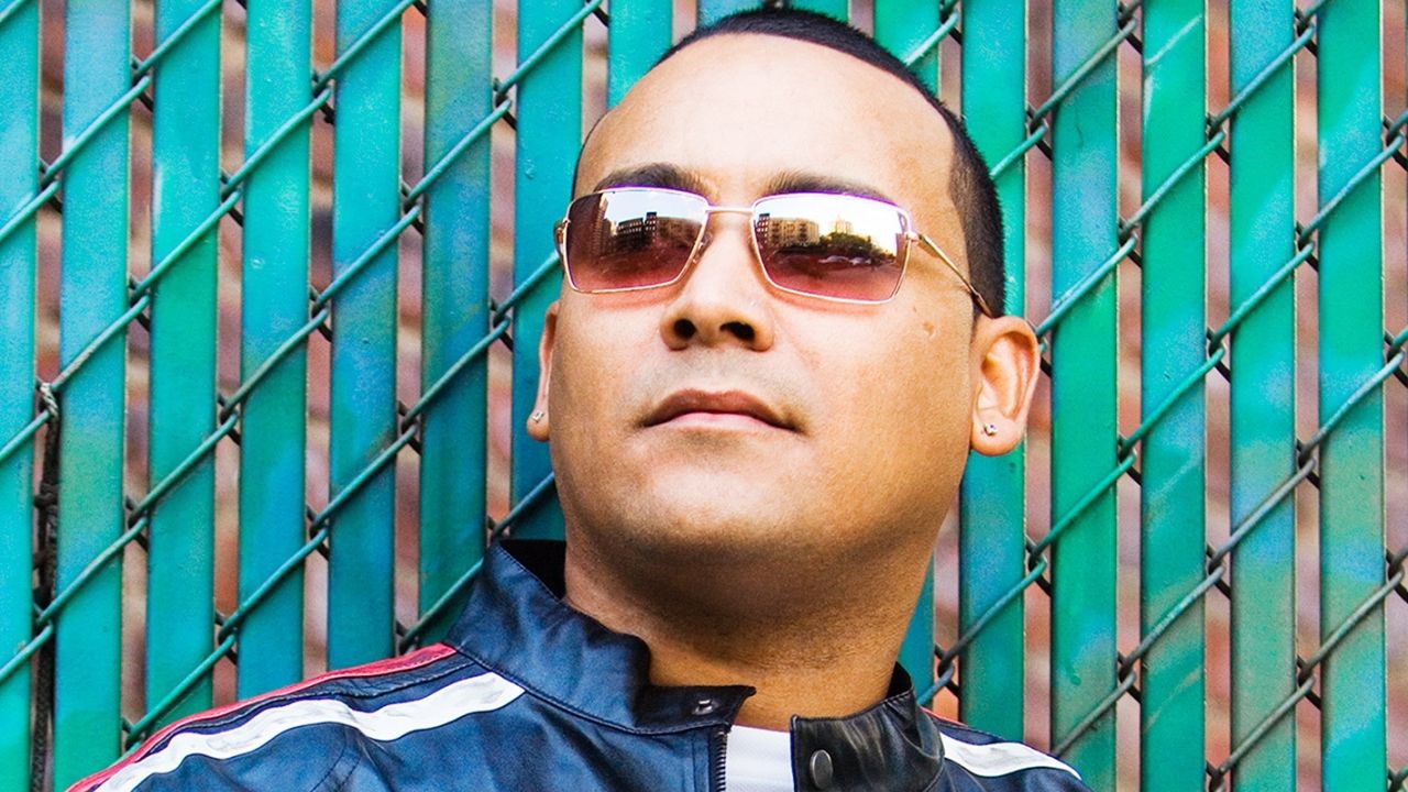 George LaMond — Photo · promo