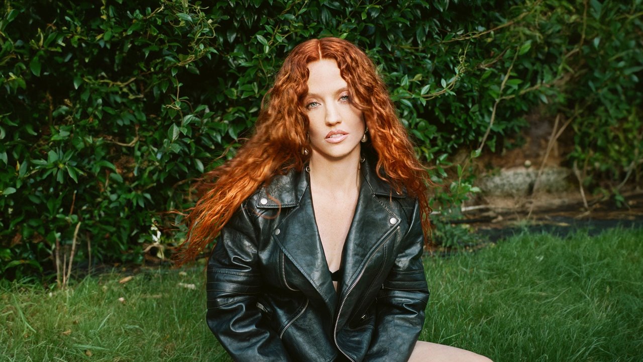 Header Banner Jess Glynne