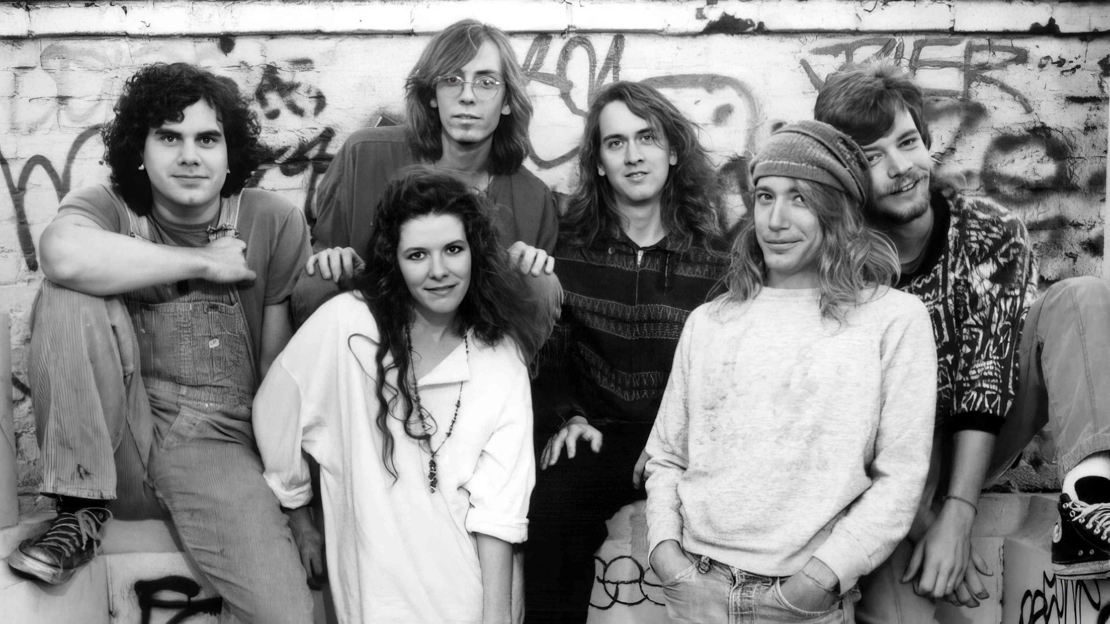 Header Banner Edie Brickell & New Bohemians