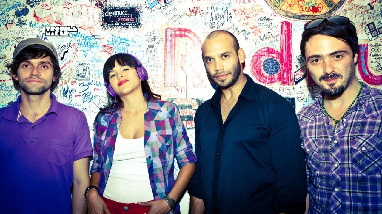 Bomba Estéreo — Photo