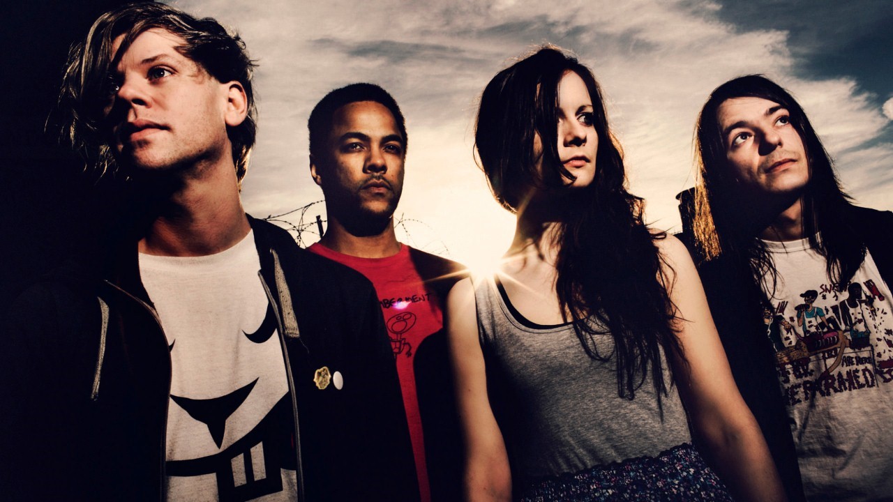 Johnny Foreigner — Photo