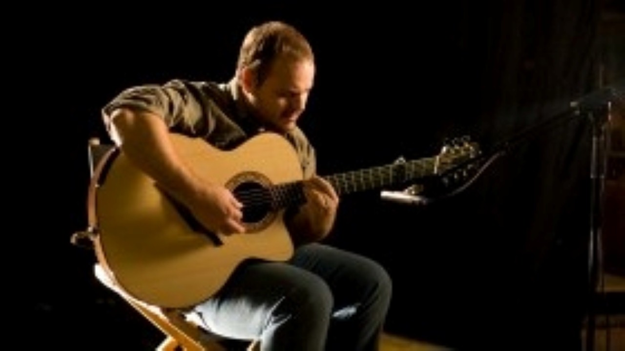 Andy McKee — Photo