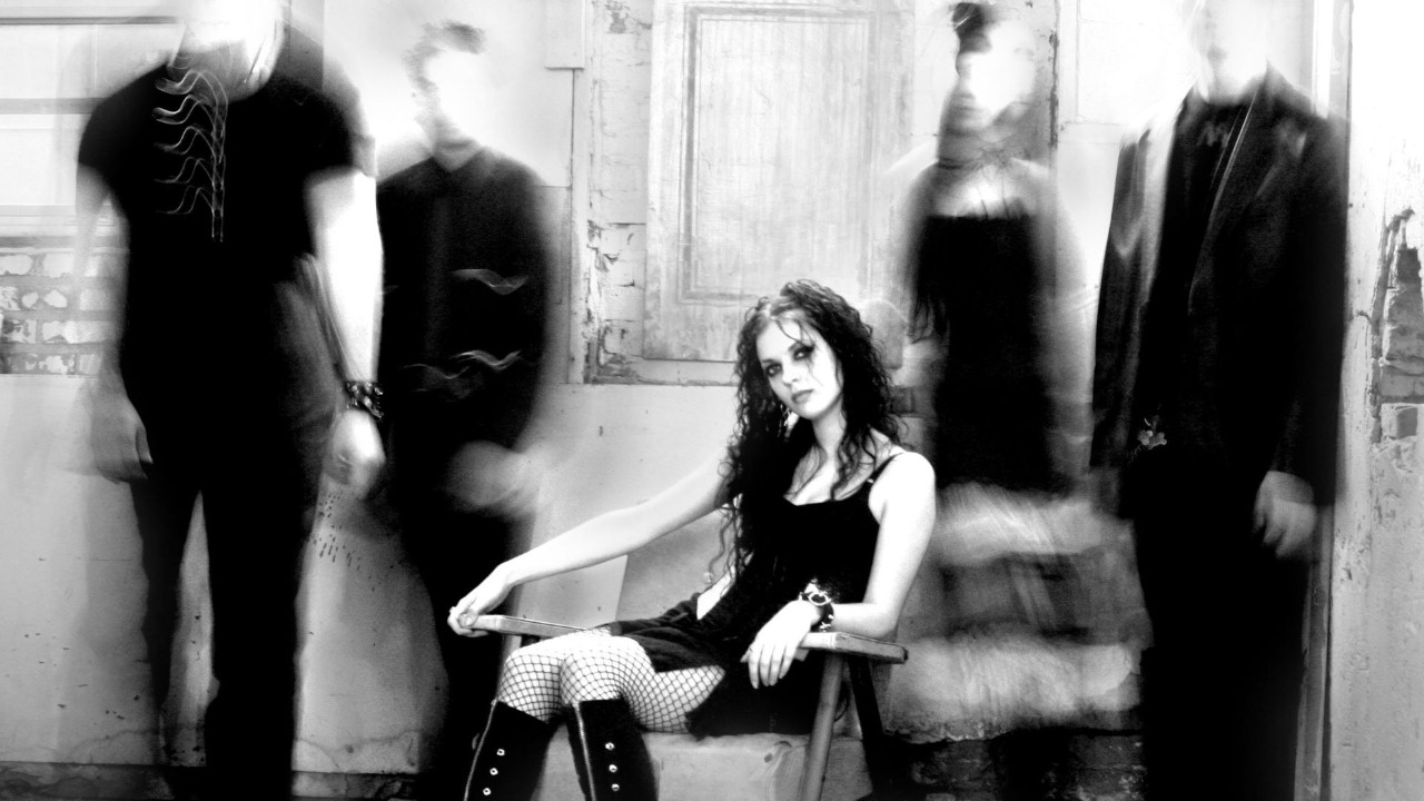 I:Scintilla — Photo