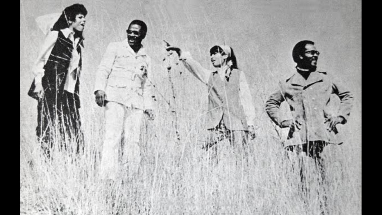 The Friends of Distinction — Photo