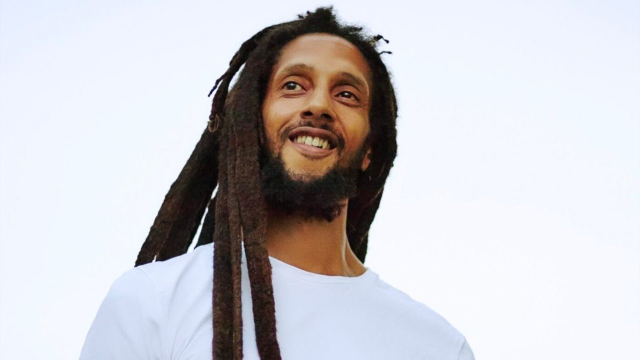 Header Banner Julian Marley
