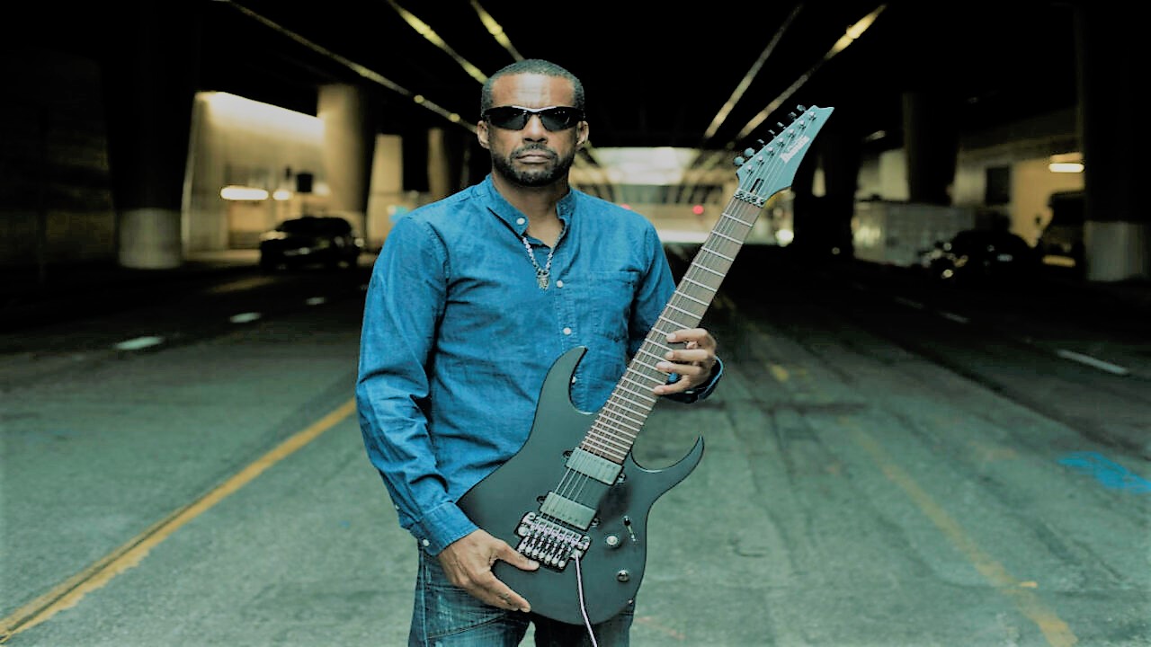 Tony MacAlpine — Photo