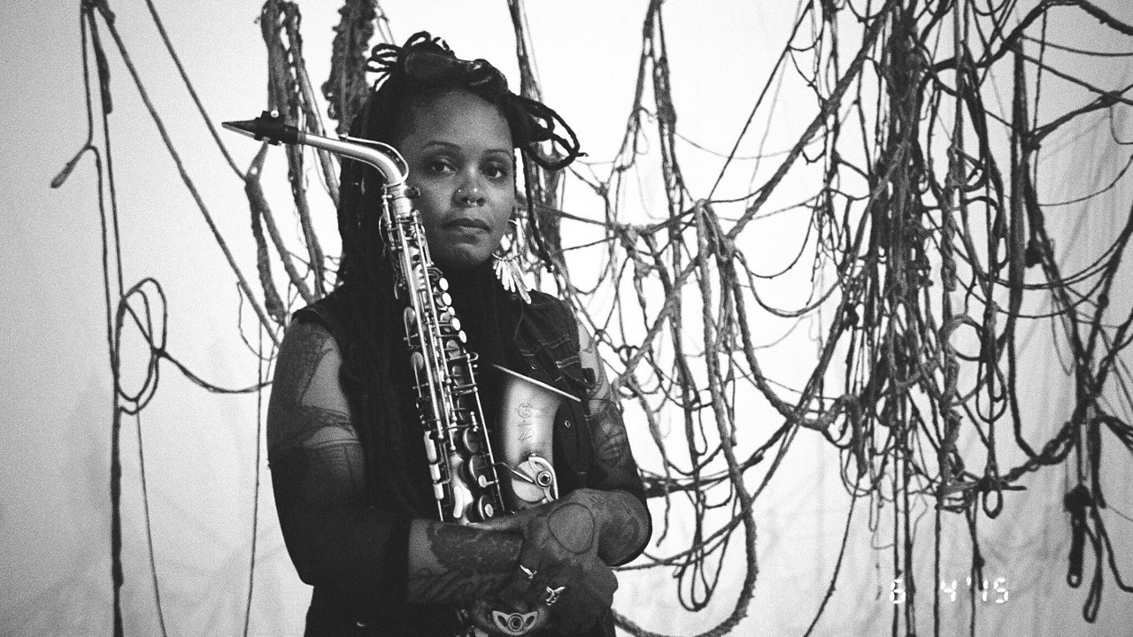 Matana Roberts — Photo