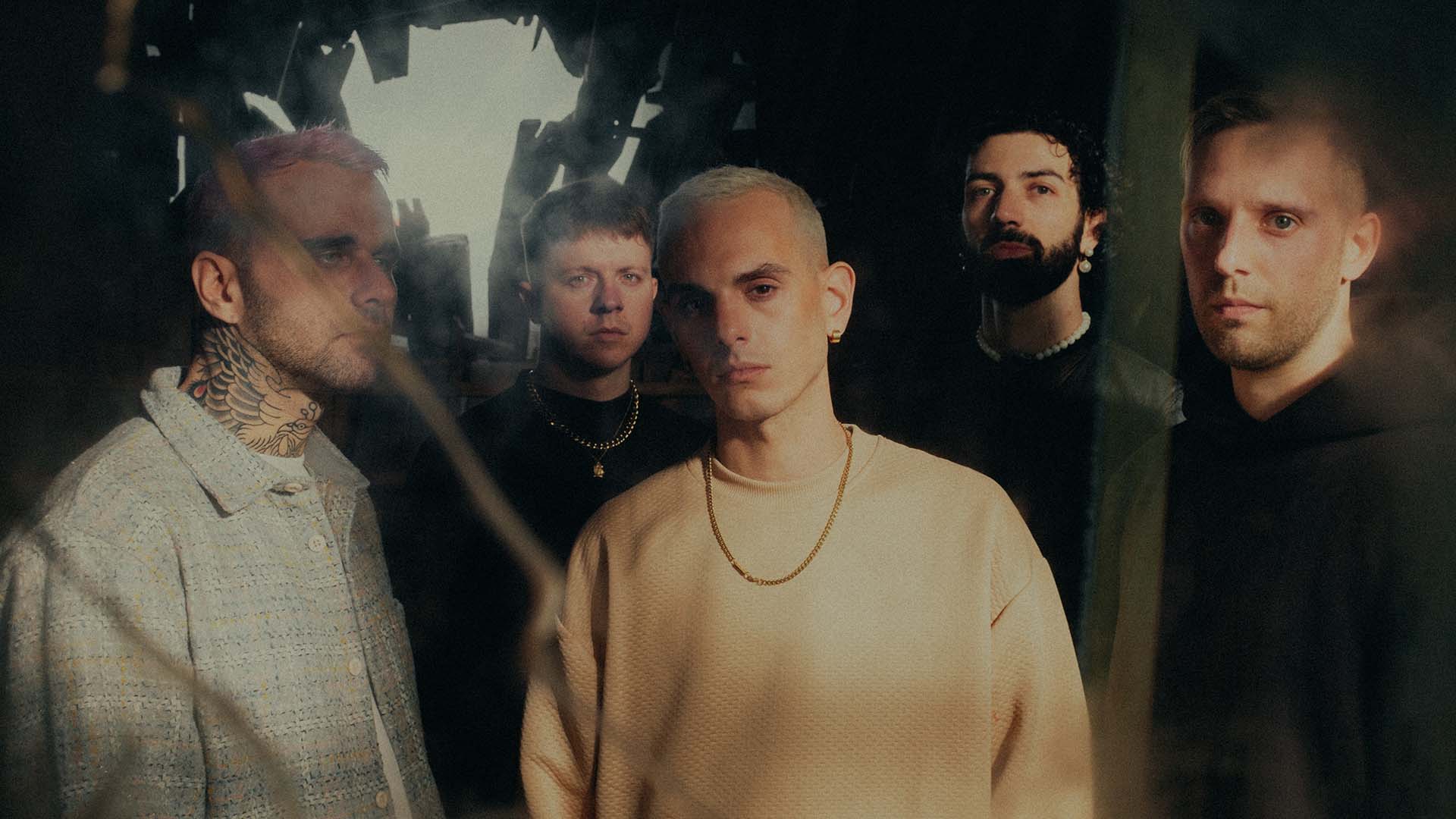 LANDMVRKS — Photo