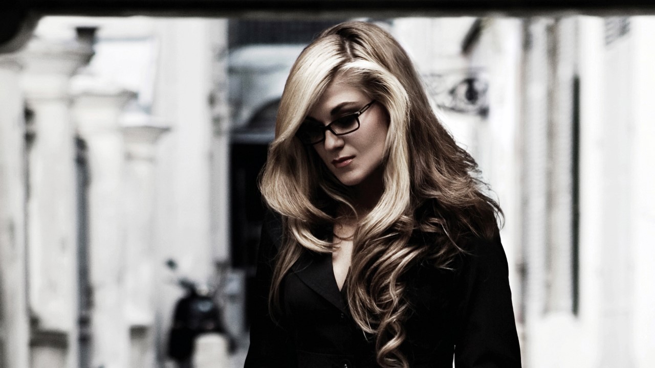 Header Banner Melody Gardot