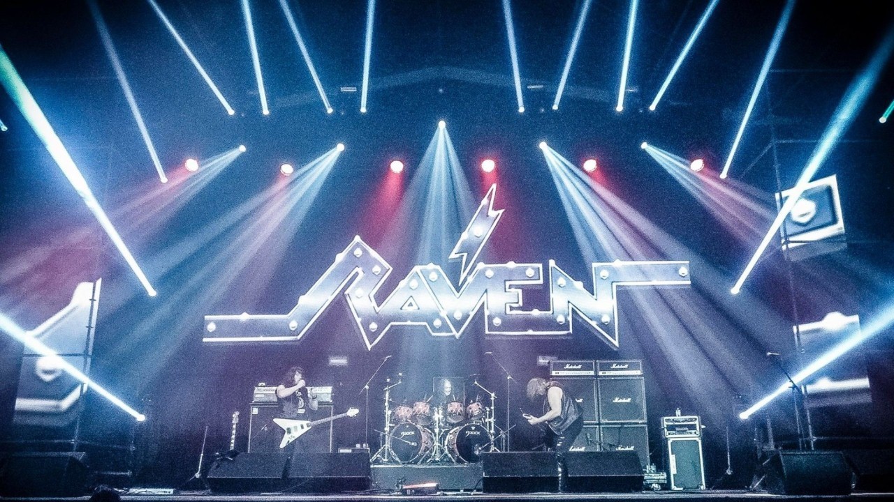 Raven — Photo