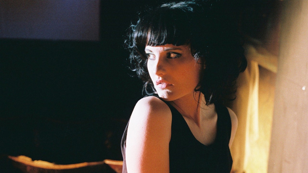 Ren Harvieu — Photo