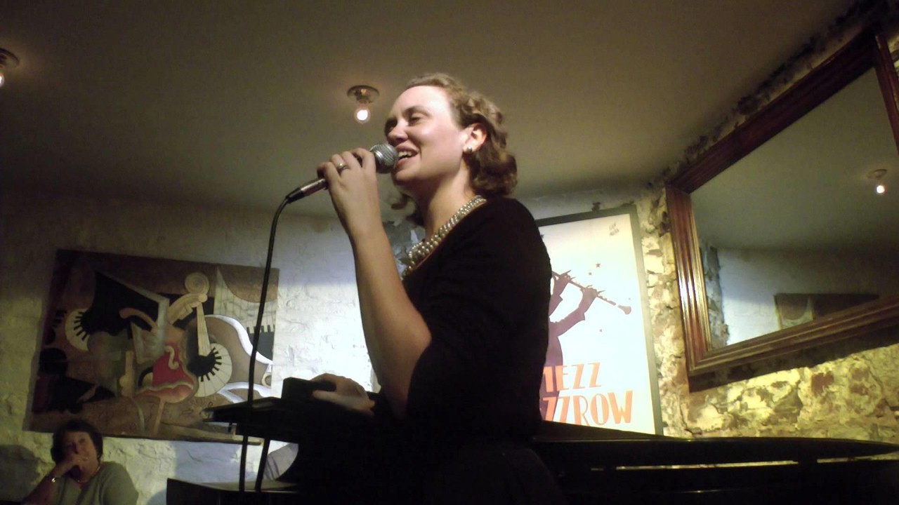 Hilary Gardner — Photo