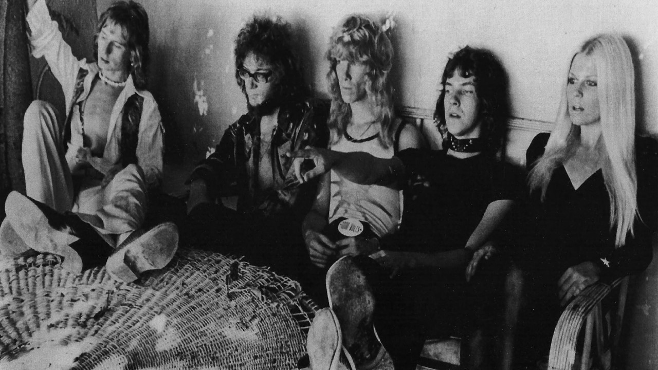 Coven — Photo