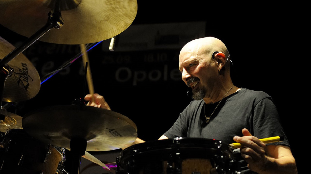 Steve Smith — Photo