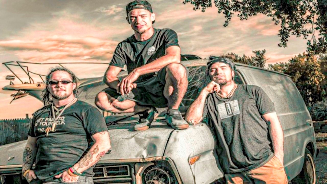 Jon Wayne and The Pain — Photo