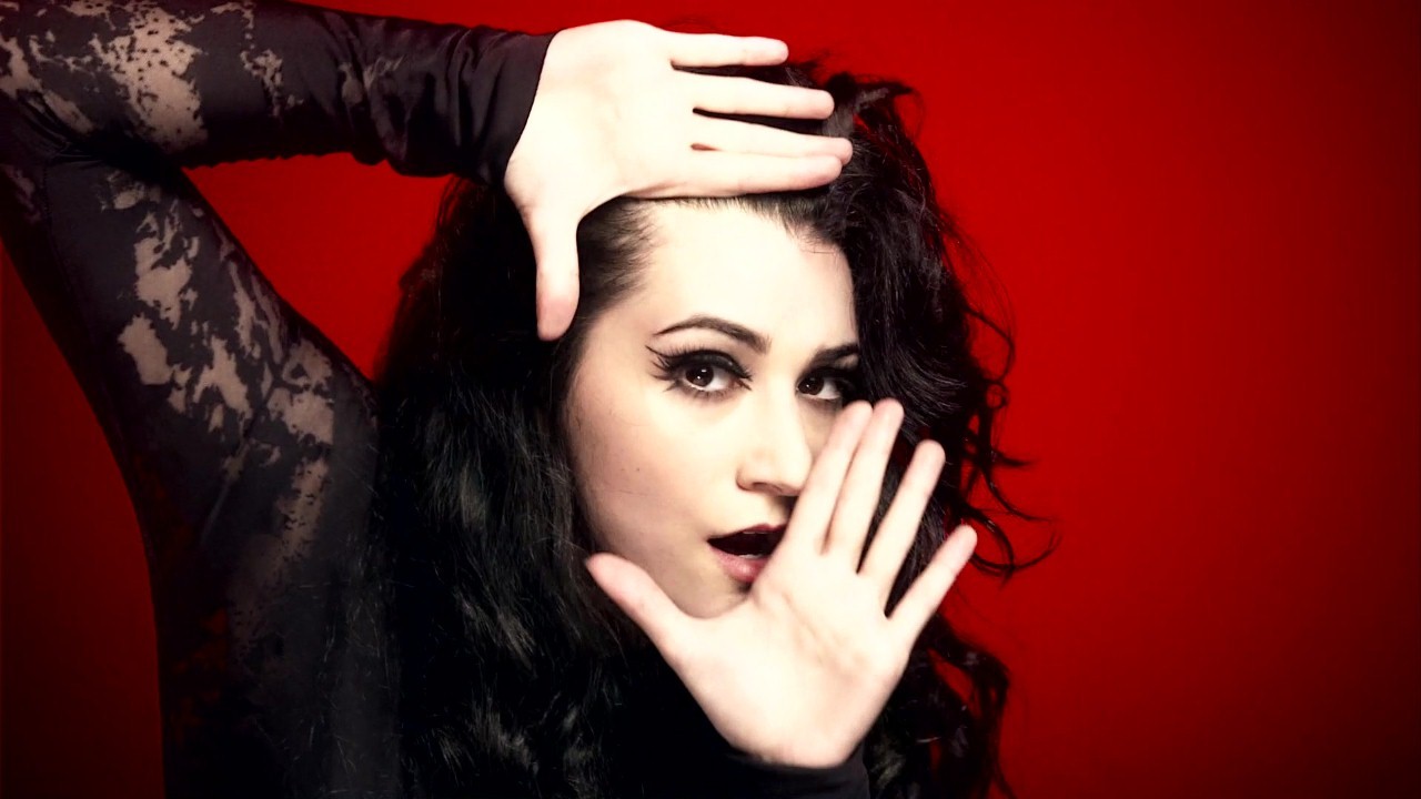 Alex Winston — Photo