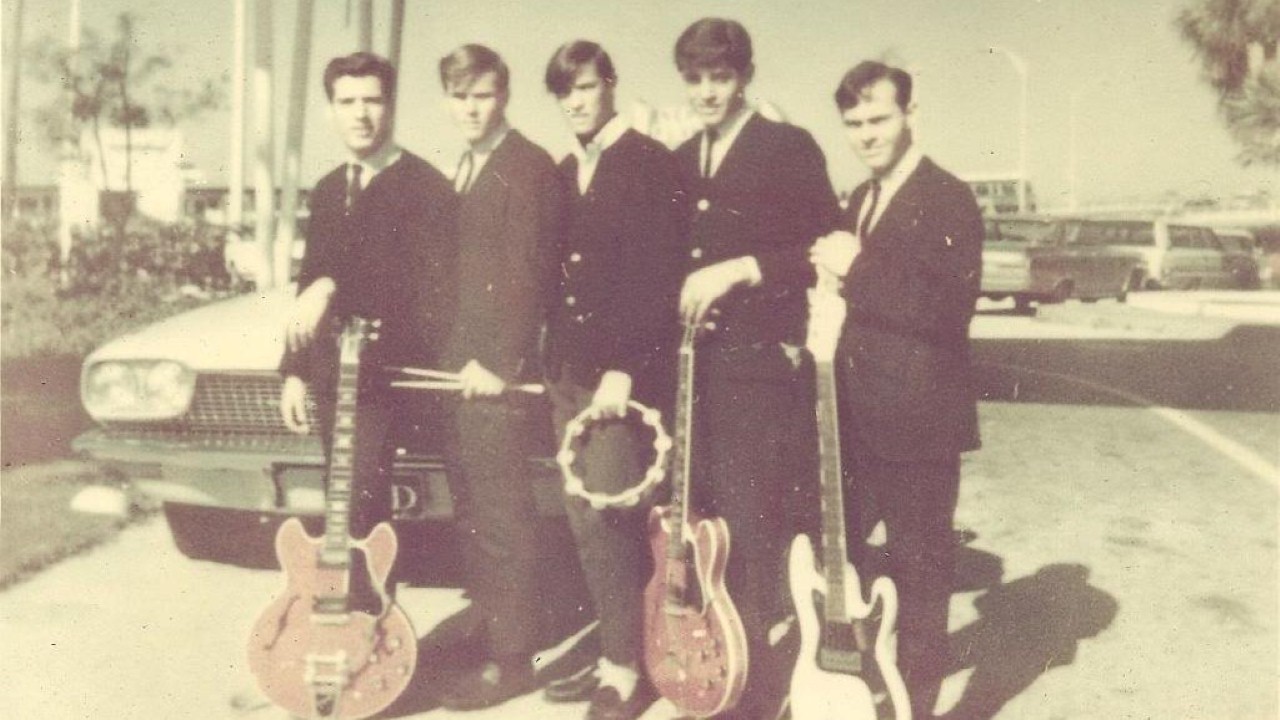 The Castaways — Photo