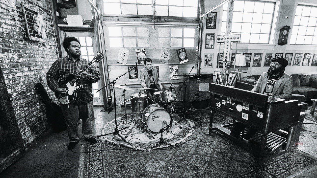 Delvon Lamarr Organ Trio — Photo