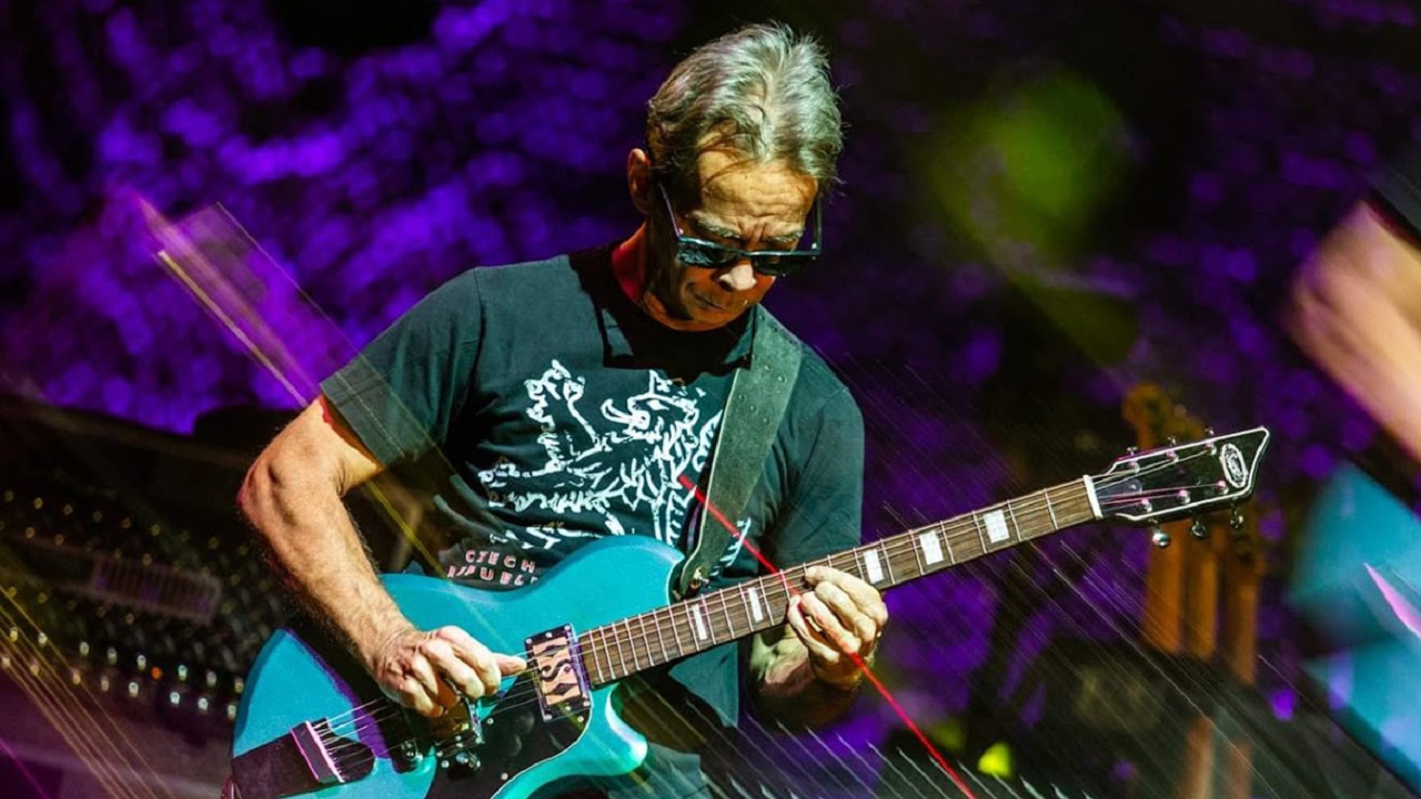 Tim Reynolds — Photo