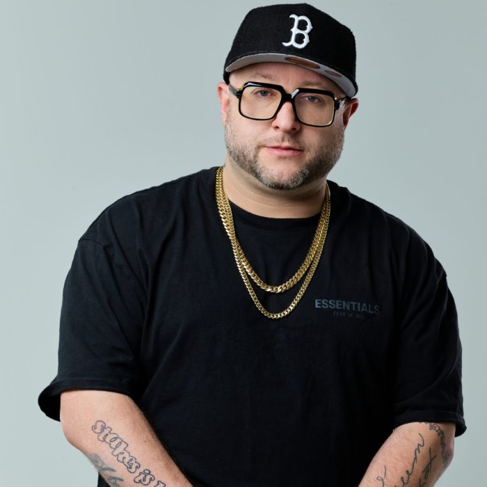 Statik Selektah
