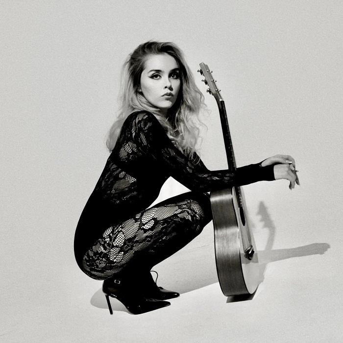 Ava Joe - Alternative artist