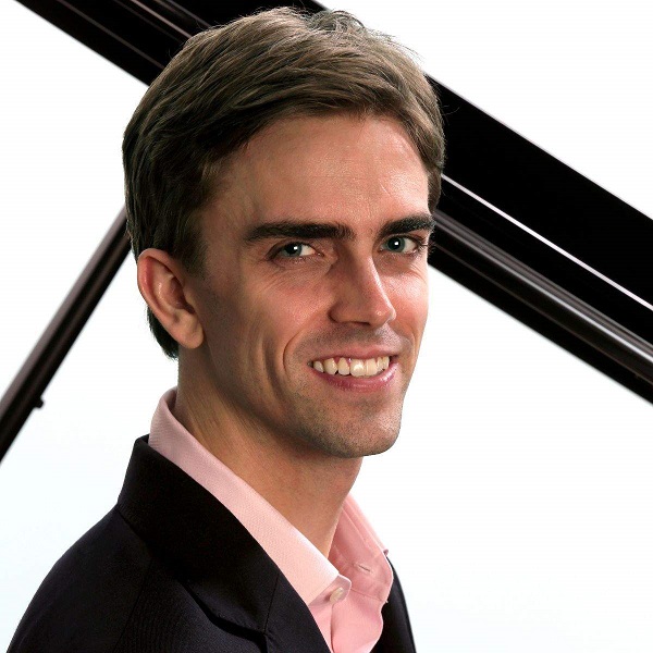 Reed Tetzloff