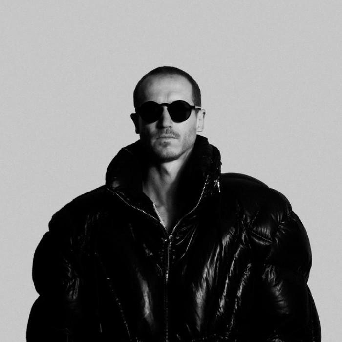 Louis Cole — Photo