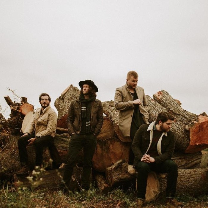 Hounds — Photo