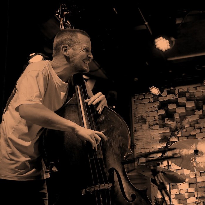 Petter Eldh, Savannah Harris