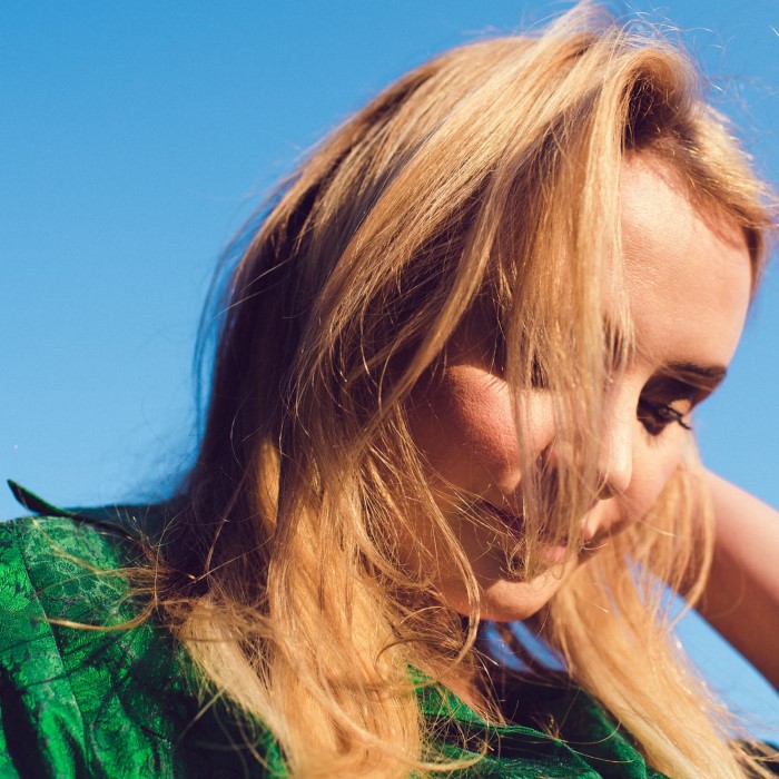 Emma Swift — Photo