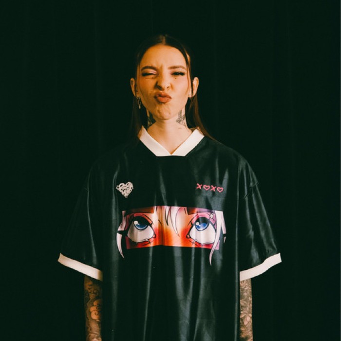 Young Miko — Photo