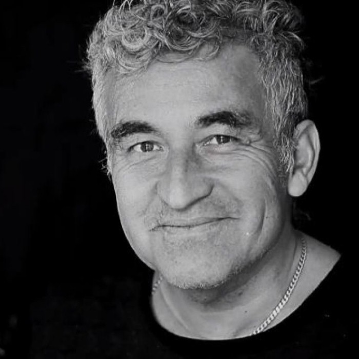 Jorge González