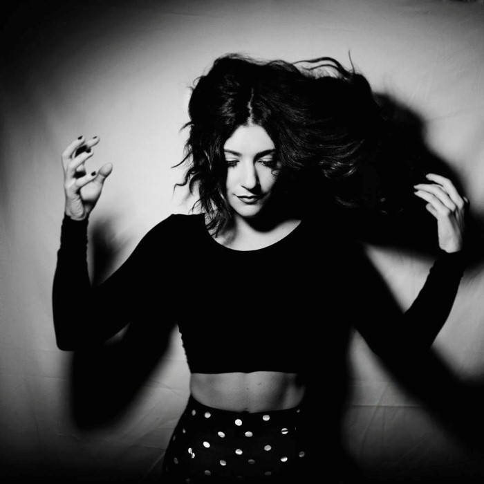 Alex Winston — Photo