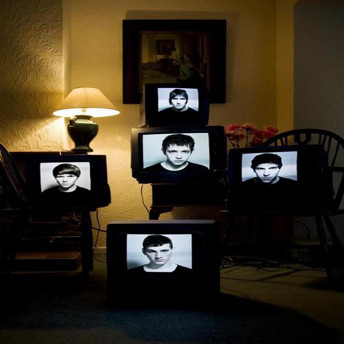 Youves — Photo
