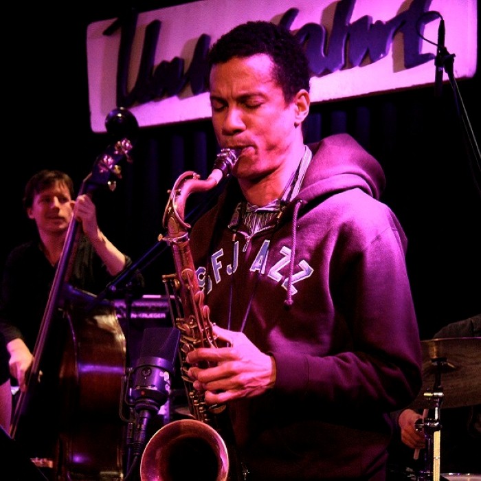 Mark Turner — Photo