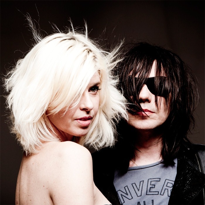 Vive la Fête | TheAudioDB.com