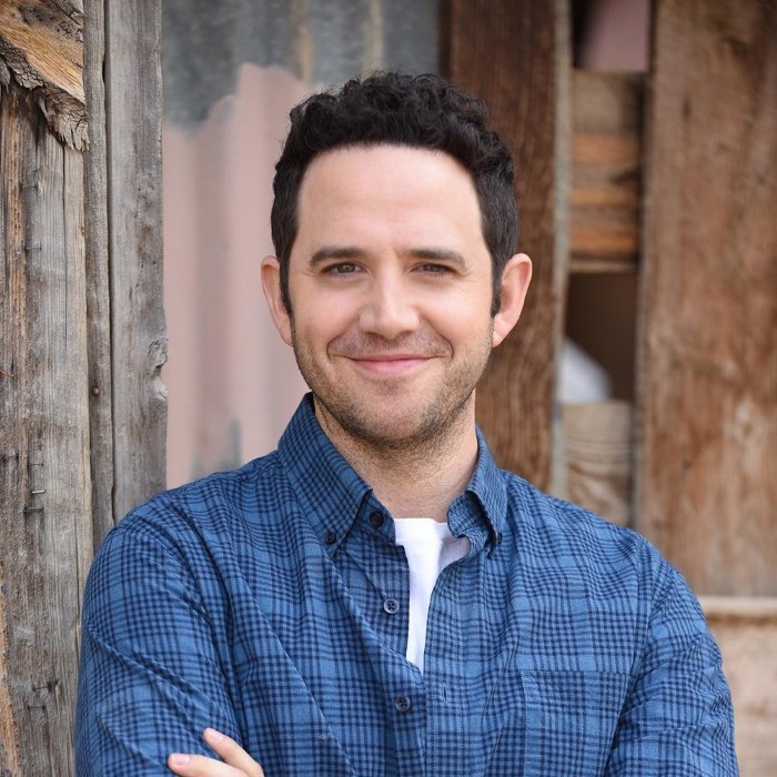 Santino Fontana — Photo