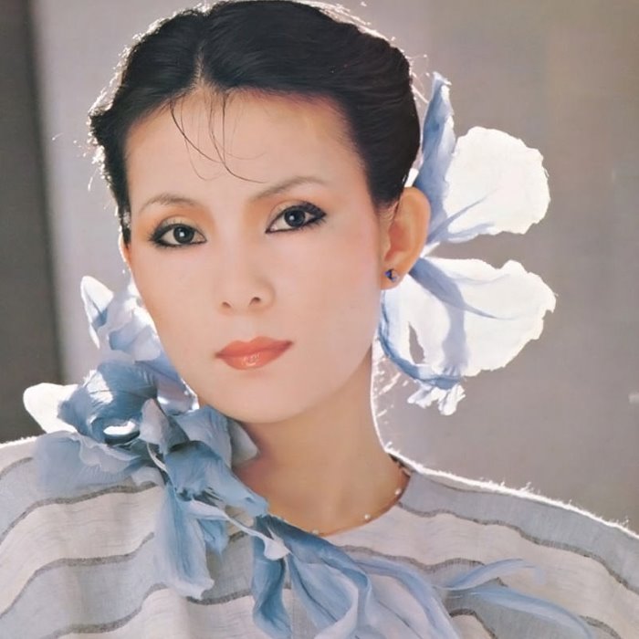 黃鶯鶯
