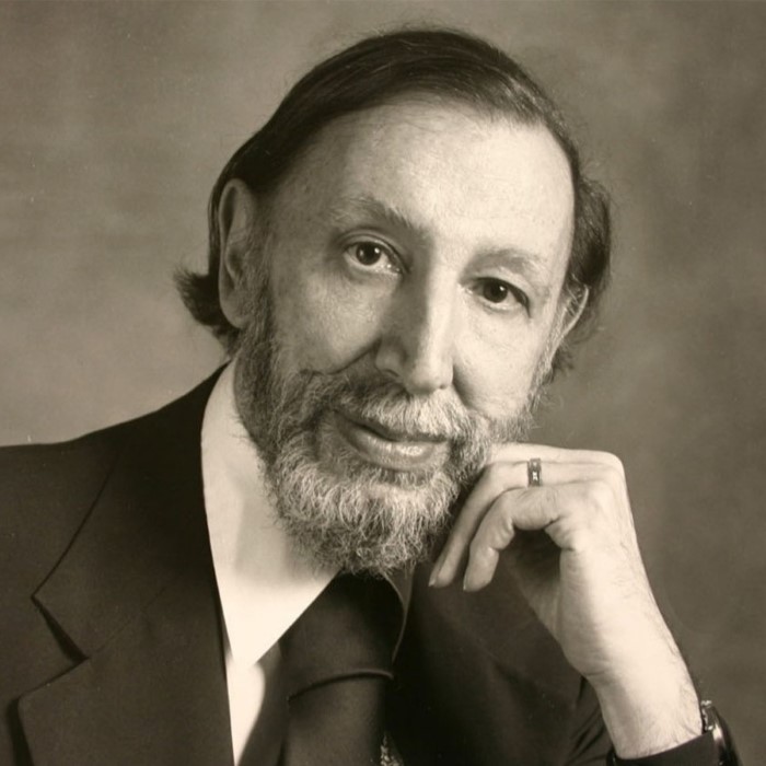 Alan Hovhaness