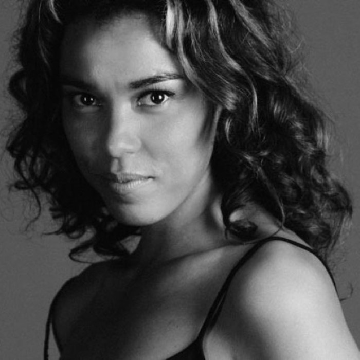 Carla Vallet