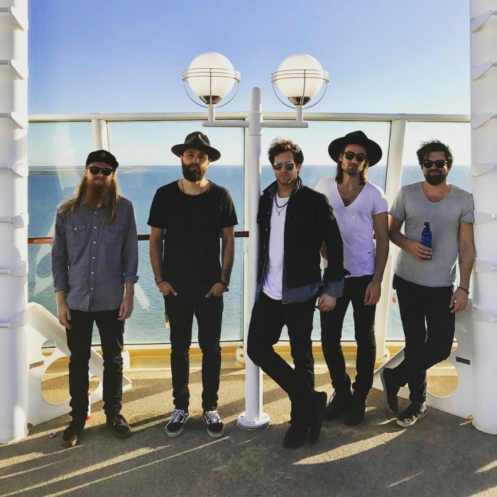 Grizfolk