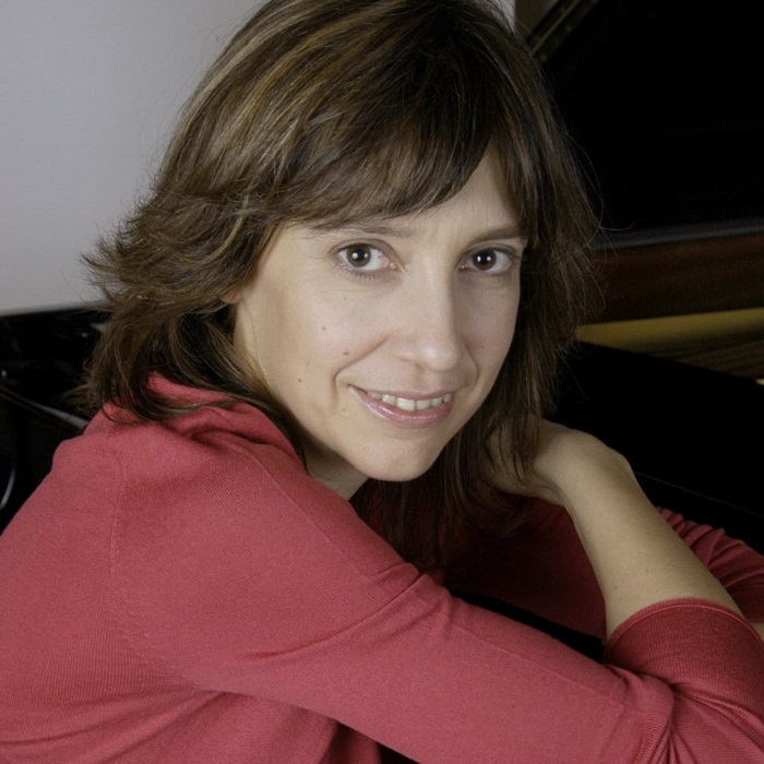 Claire Désert