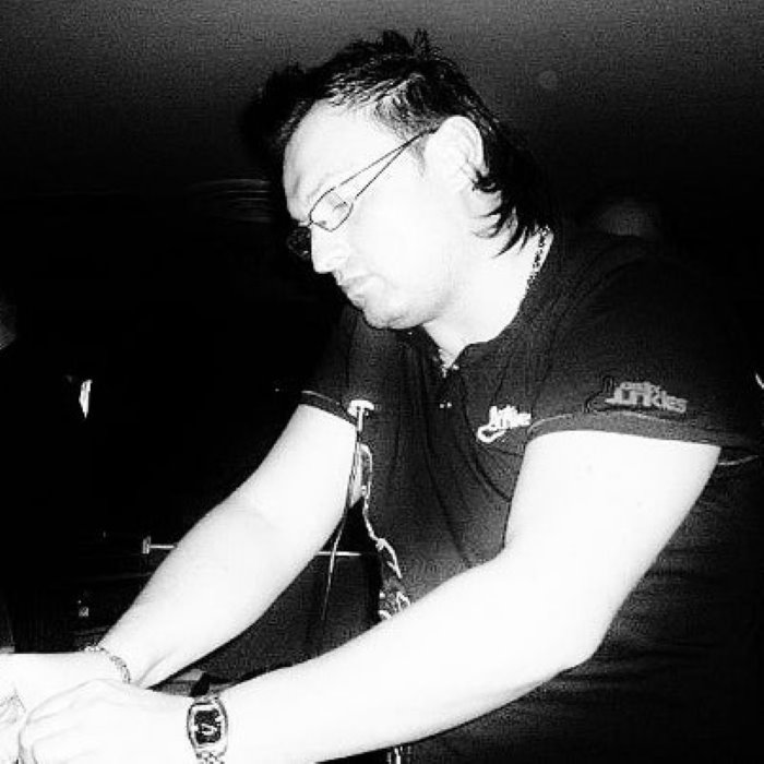 Simone Pagliari